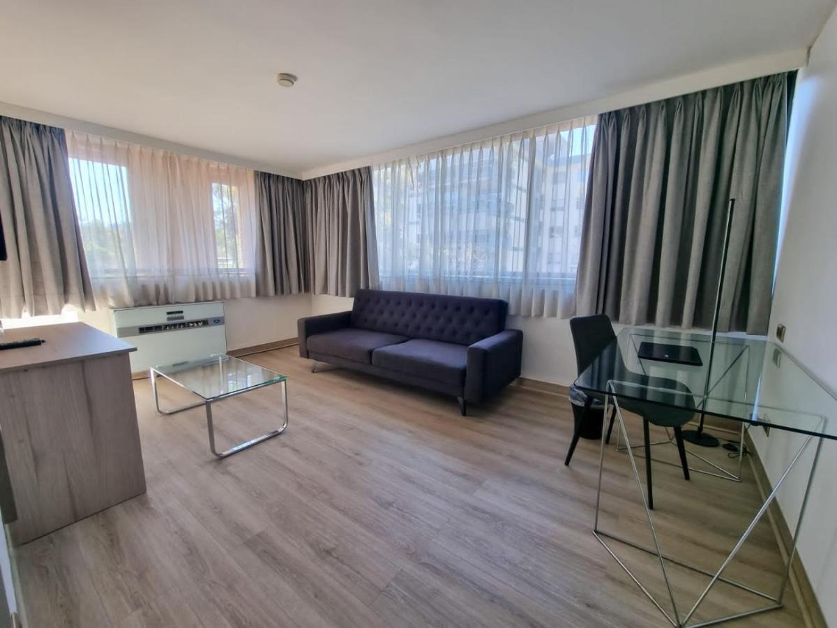 Panamericana Hotel Providencia Сантьяго Экстерьер фото
