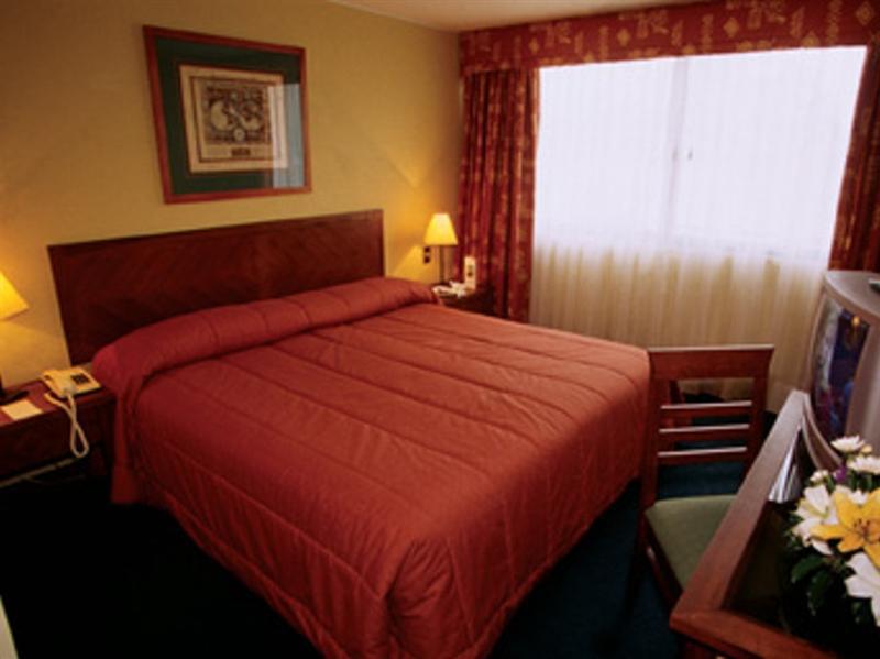 Panamericana Hotel Providencia Сантьяго Экстерьер фото